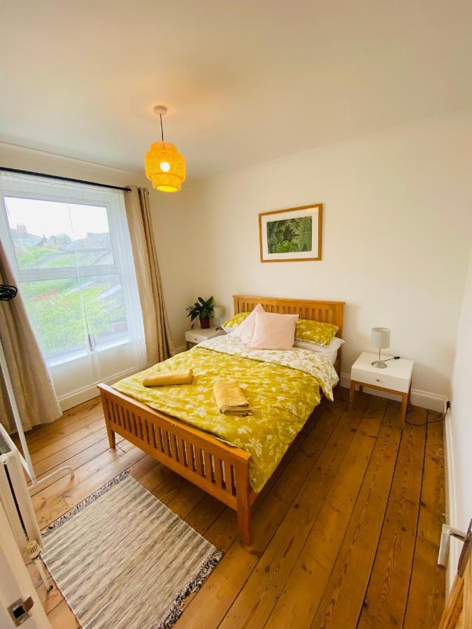 Beautiful 2 Bed End Terrace Victorian Town House Redruth Exterior foto